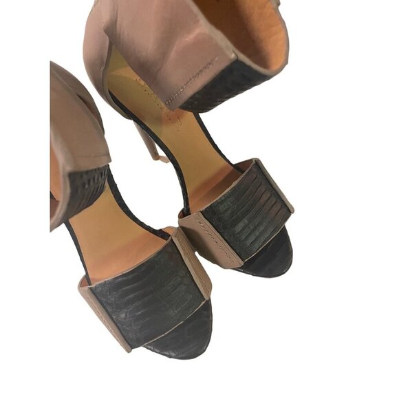 L.A.M.B. Taupe Black Leather Ankle Strap Heels Shoes 6 M - Picture 5 of 7